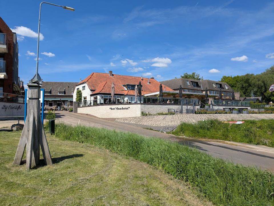 Maasparktocht */** deze reis gaat niet door